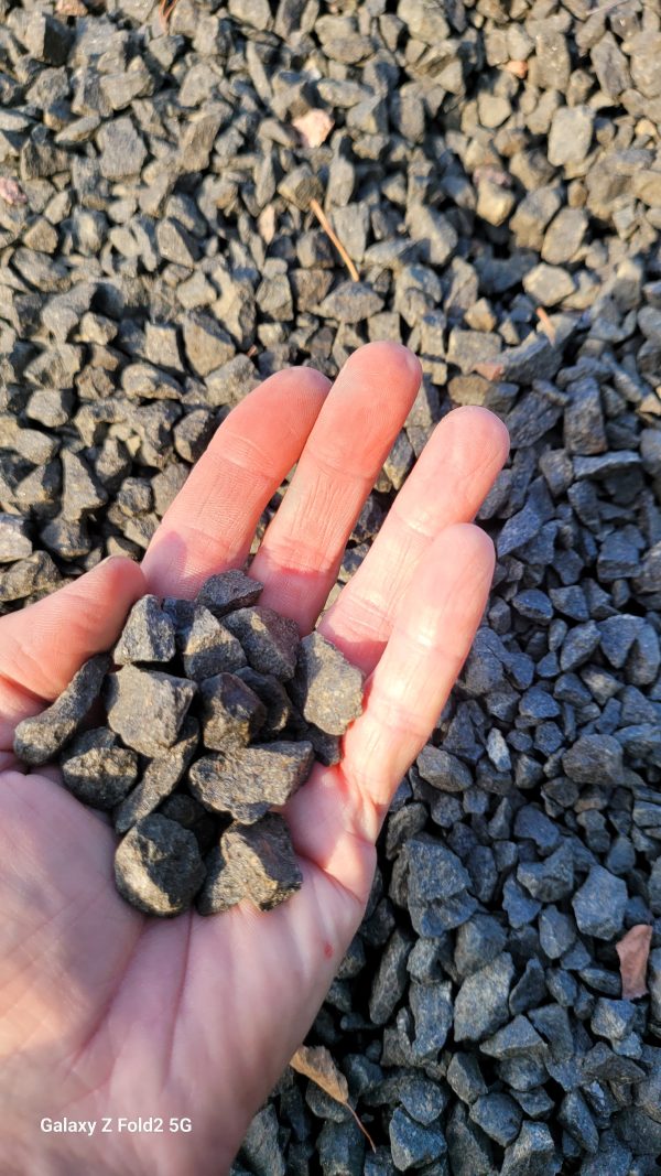 Makadam svart 8/16 (1 ton) Frifrakt - Bild 3